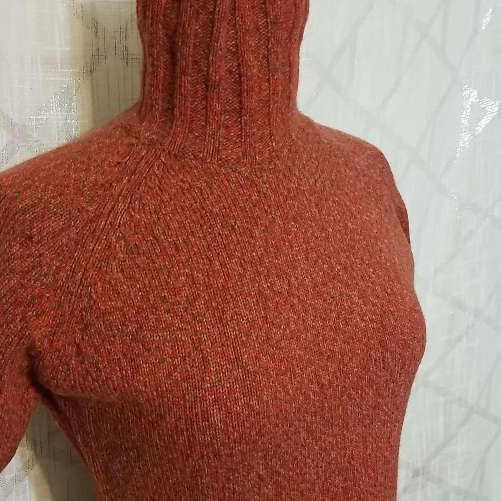Faconnable Sweater Women's Size XS  Orange Wool Turtleneck Fall Winter